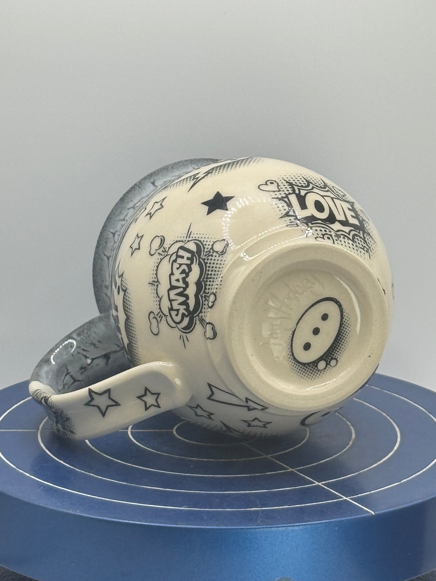 Comic Stoneware Coffee and Tea Mug