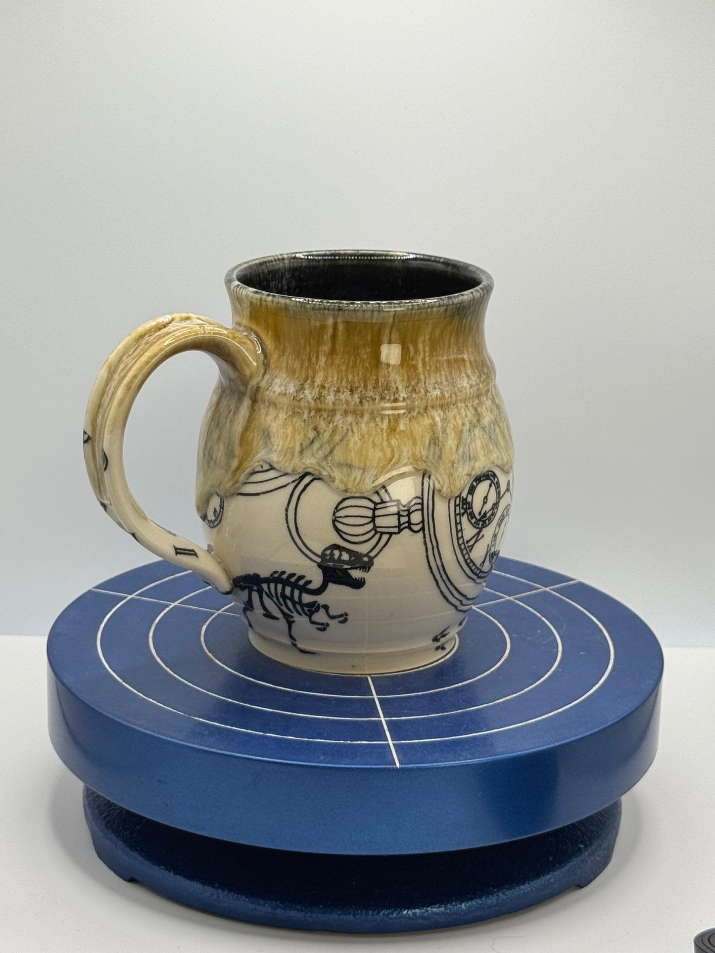 Clocks Stoneware Coffee and Tea Mug