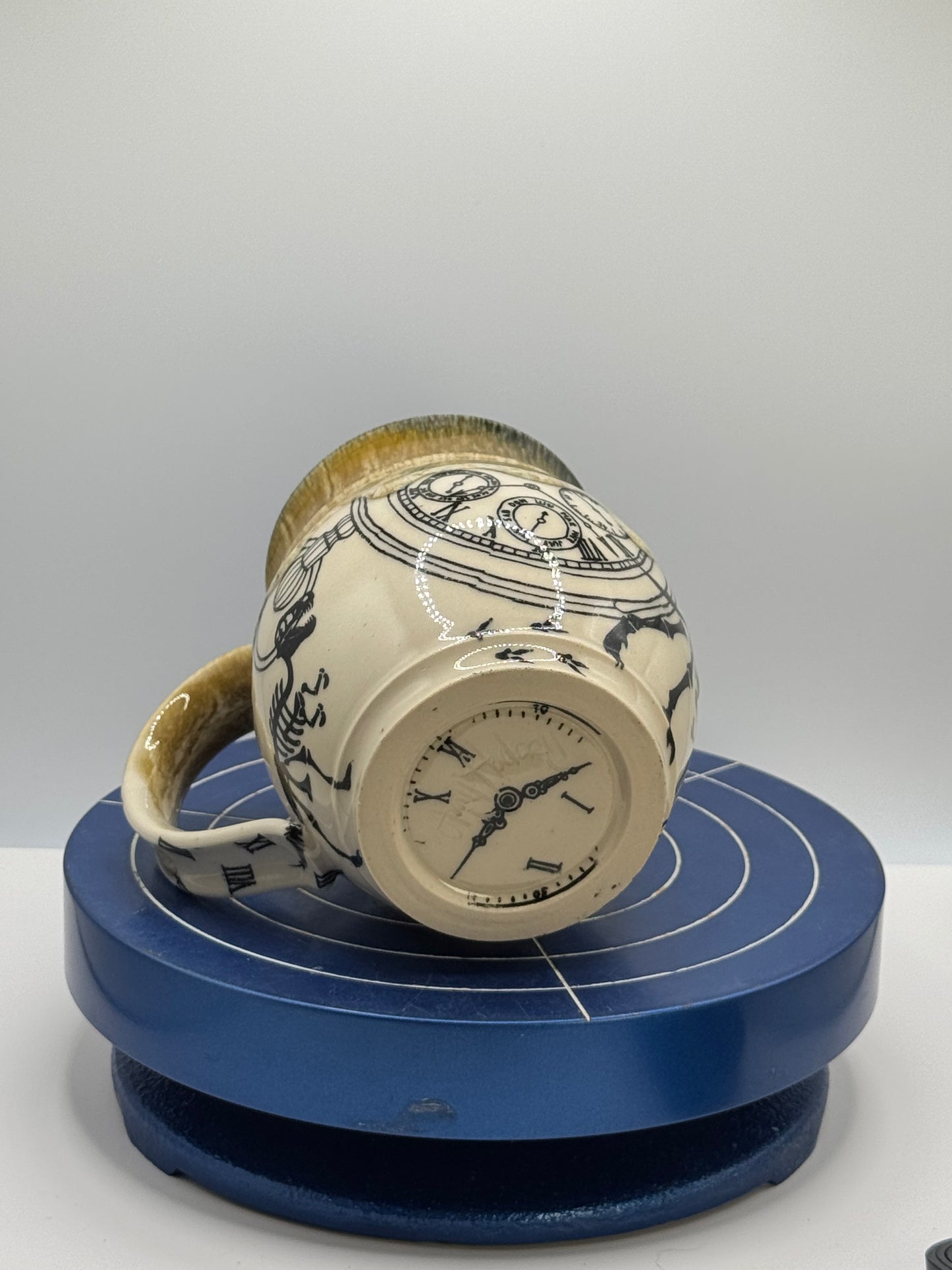 Clocks Stoneware Coffee and Tea Mug