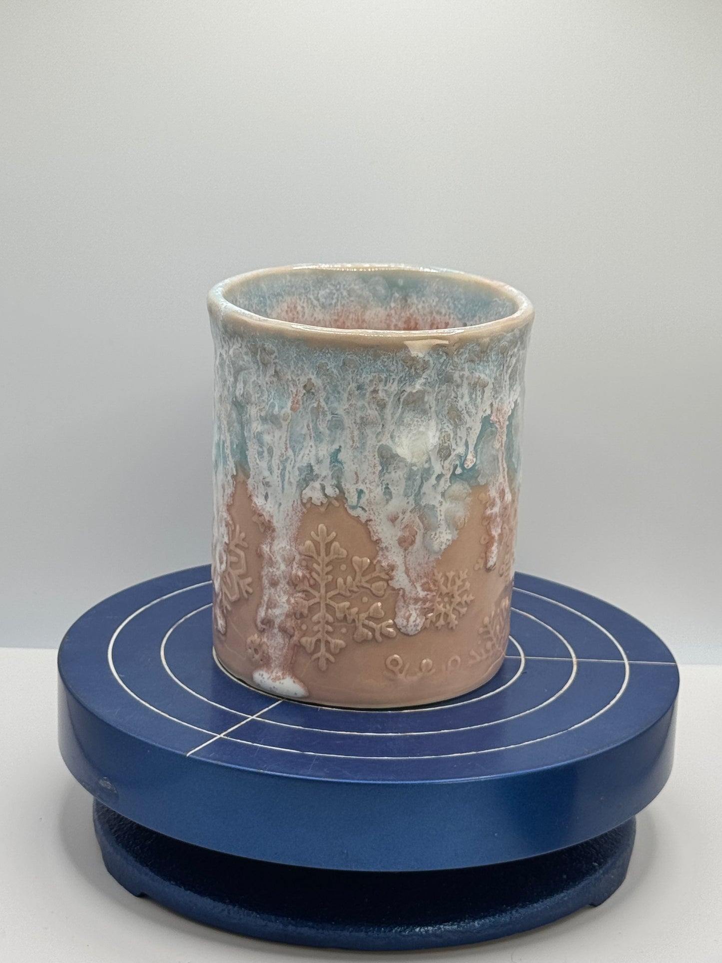Soft Pink Embossed Snowflake Coffee and Tea Mug