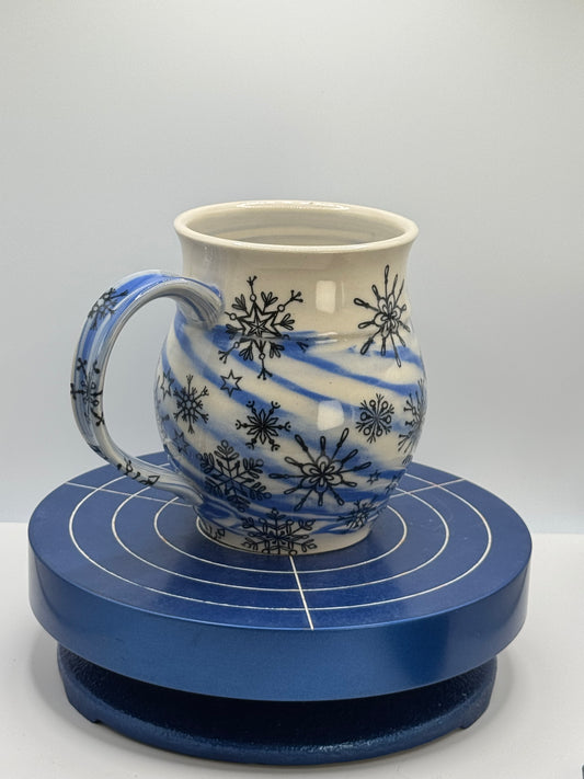 Snowy Breeze Stoneware Coffee and Tea Mug